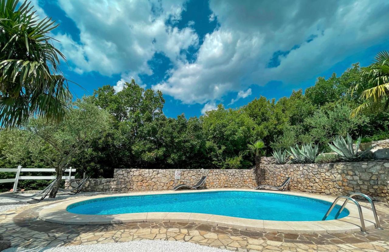 Apartments Villa Klaudia - Adults Only Crikvenica Buitenkant foto