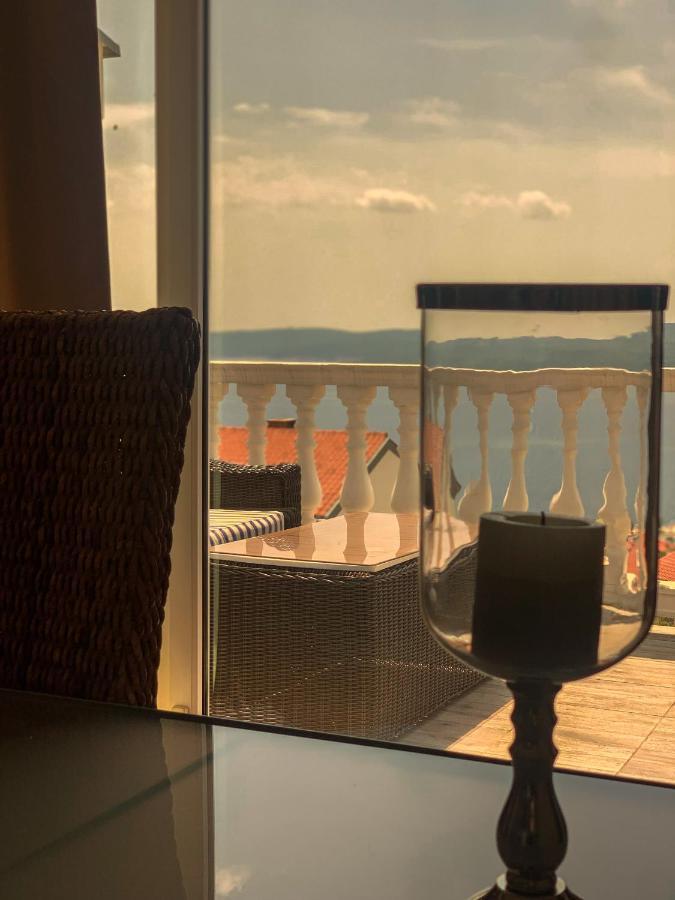 Apartments Villa Klaudia - Adults Only Crikvenica Buitenkant foto