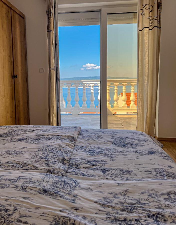 Apartments Villa Klaudia - Adults Only Crikvenica Buitenkant foto