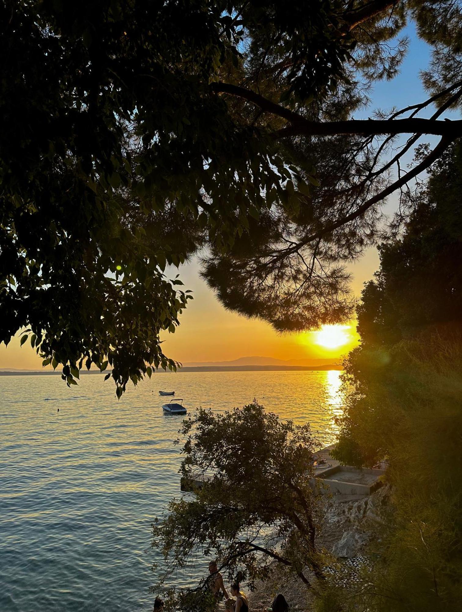 Apartments Villa Klaudia - Adults Only Crikvenica Buitenkant foto