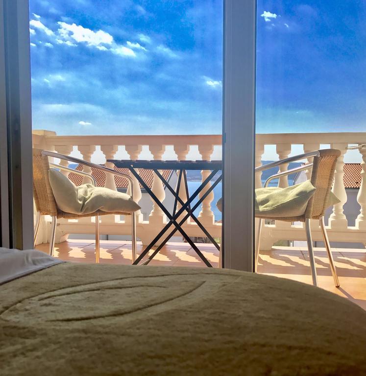 Apartments Villa Klaudia - Adults Only Crikvenica Buitenkant foto